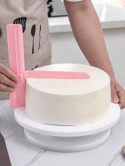 Plastic Cake Scraper/Smoother (2pc)