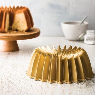 Round Metal Brilliance Bundt Pan (25x10cm)